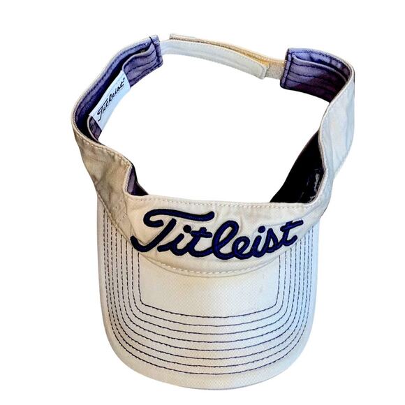 Titleist Golf Visor cream and navy blue adjustable size - Picture 1 of 5
